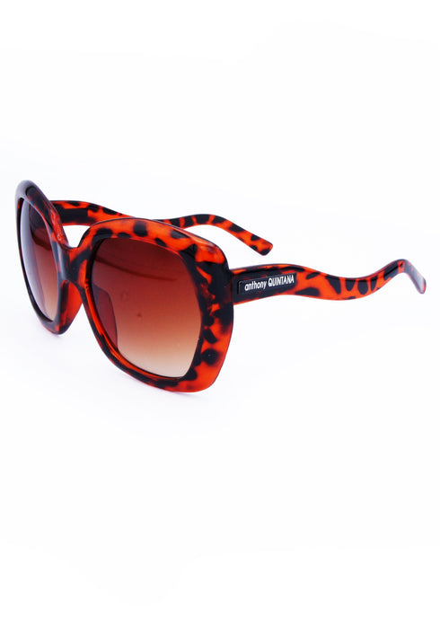 Woman's AQ Wavy Square Sunglasses